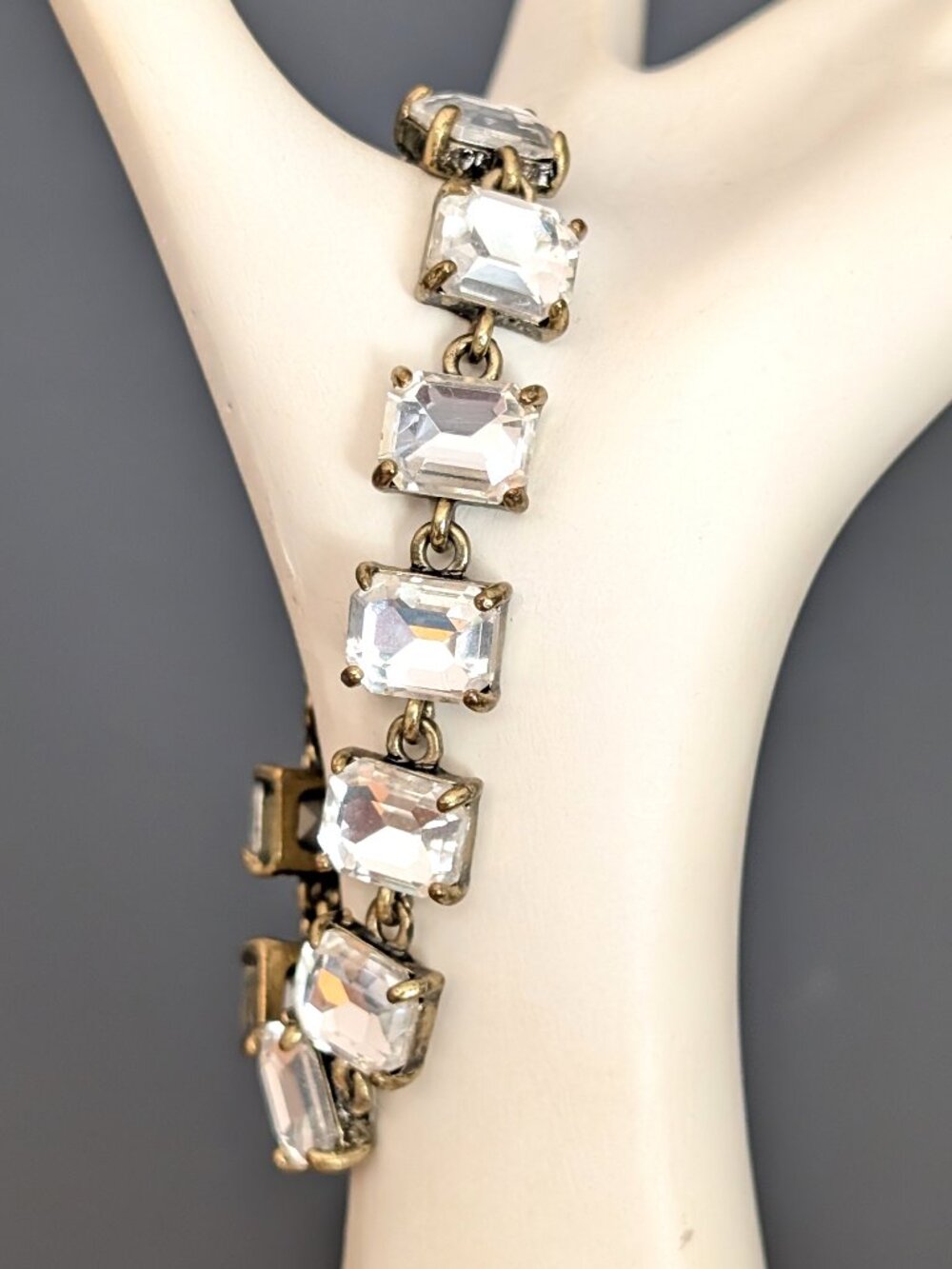 Rectangular glass beaded bracelet